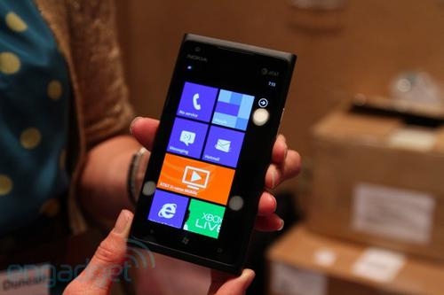 Windows Phone 8֙C(j)ҕlع й¶WP8Ԕ(x)